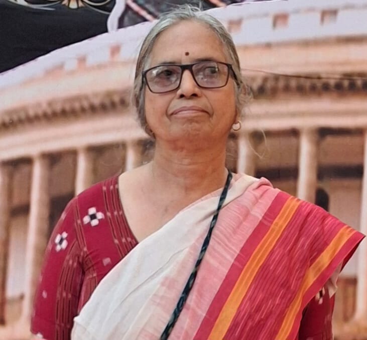 निशा शिवूरकर